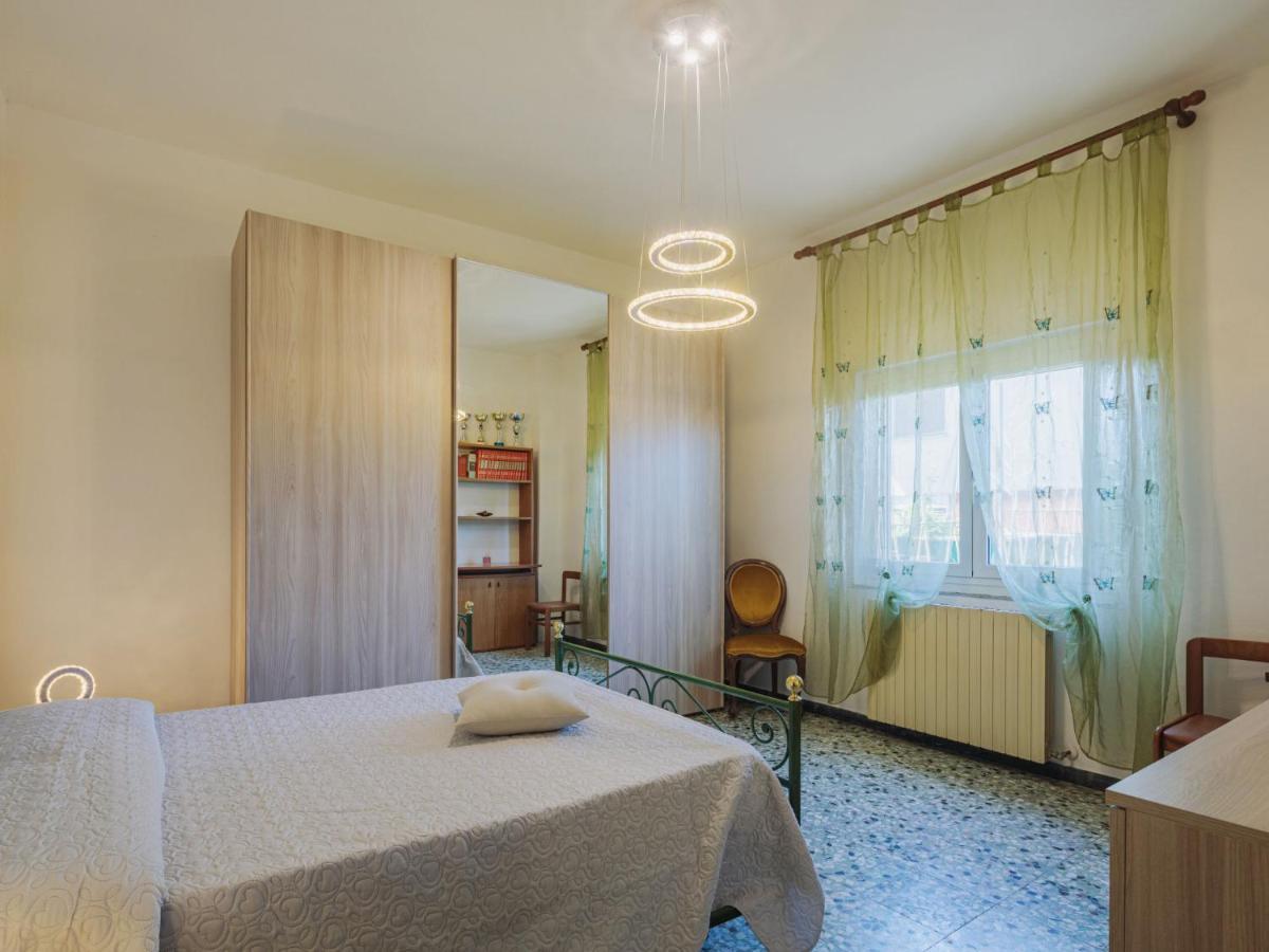Apartment Emiliano By Interhome Марина-ді-Масса Екстер'єр фото