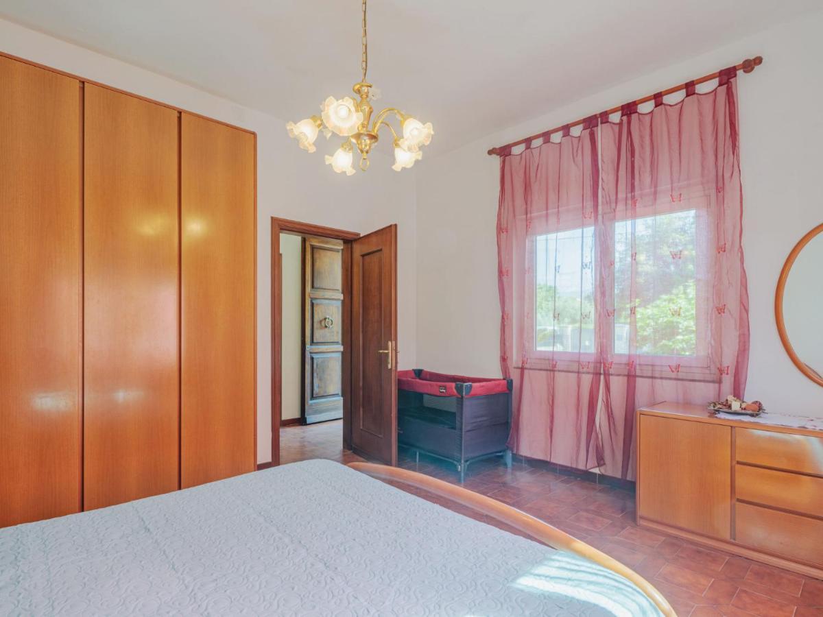 Apartment Emiliano By Interhome Марина-ді-Масса Екстер'єр фото